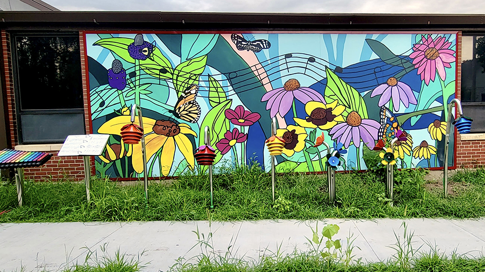 Musical garden mural