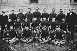 1916 football team
